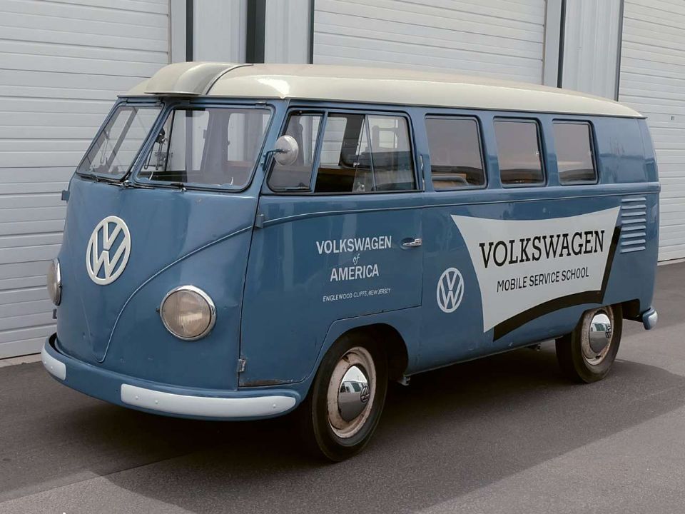 Kombi 55  Tipo 2 Schulwagen é restaurada dentro dos padrões originais de fábrica